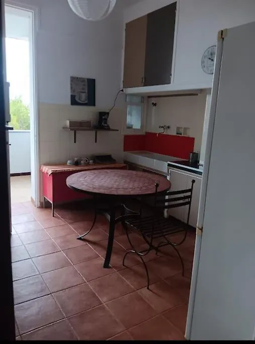 Face Au Iles Appartement Marseilles